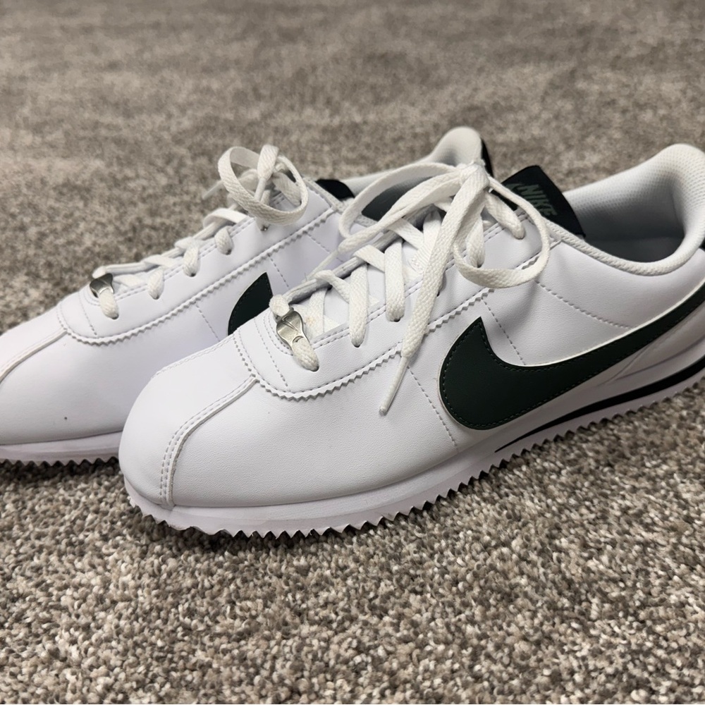Nike Cortez